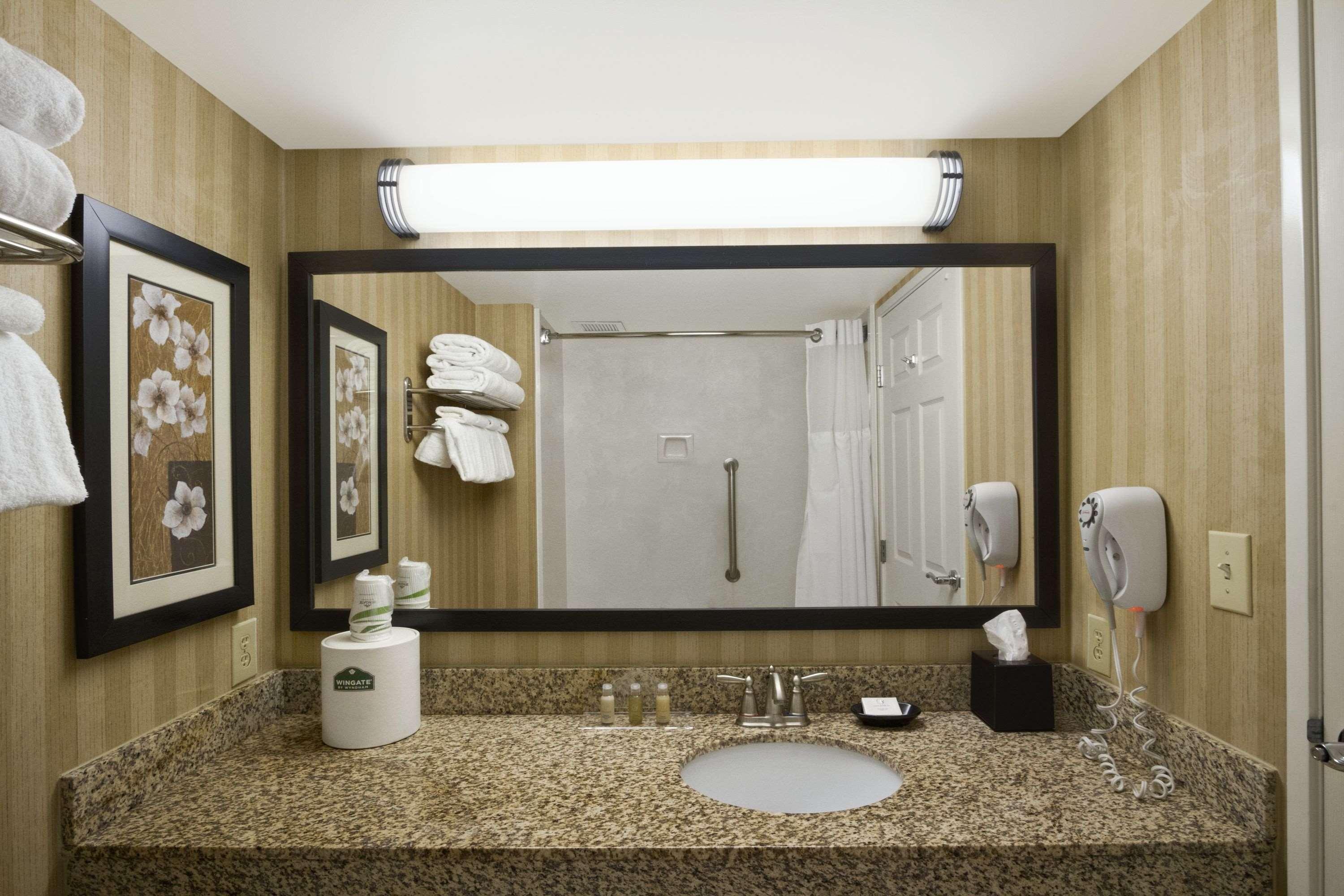 Spark By Hilton Greensboro Exterior foto