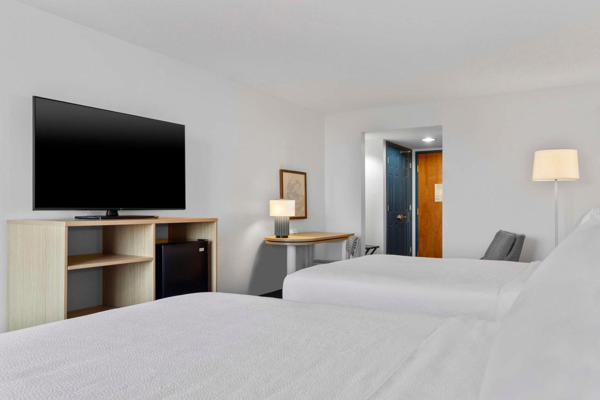 Spark By Hilton Greensboro Exterior foto