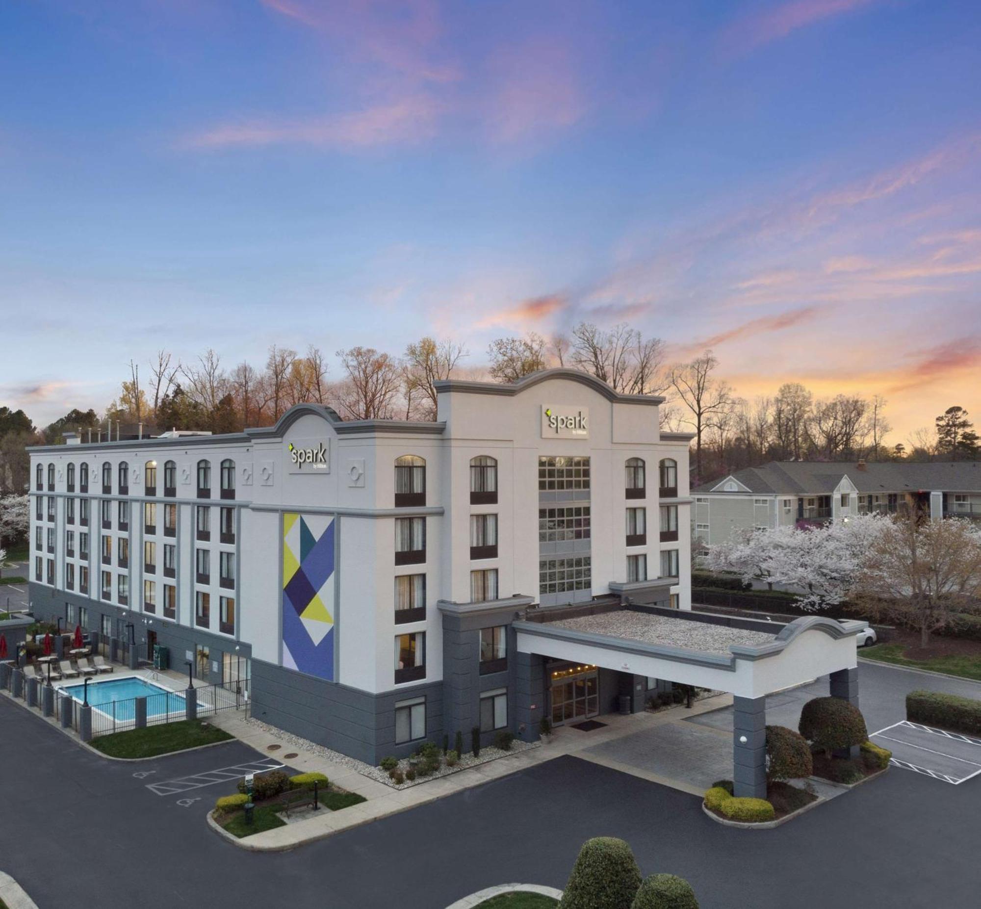 Spark By Hilton Greensboro Exterior foto