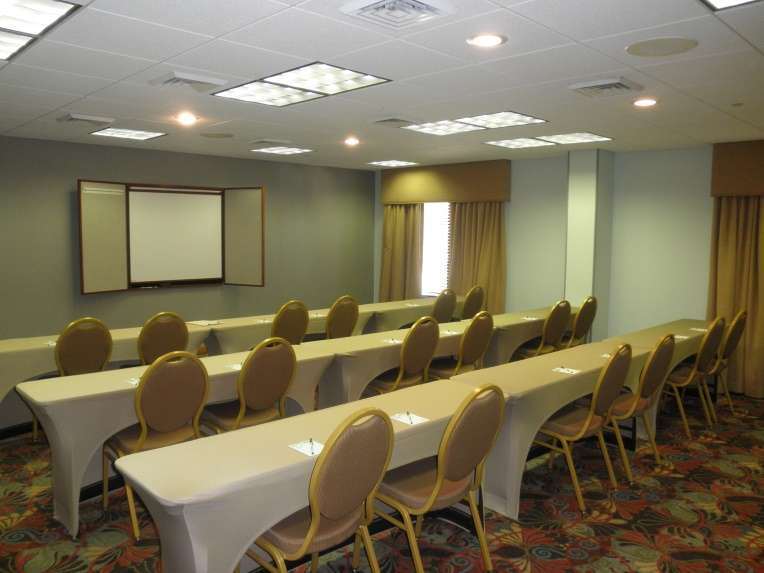 Spark By Hilton Greensboro Facilidades foto